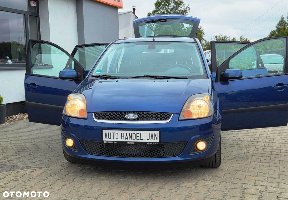 Ford Fiesta - 26