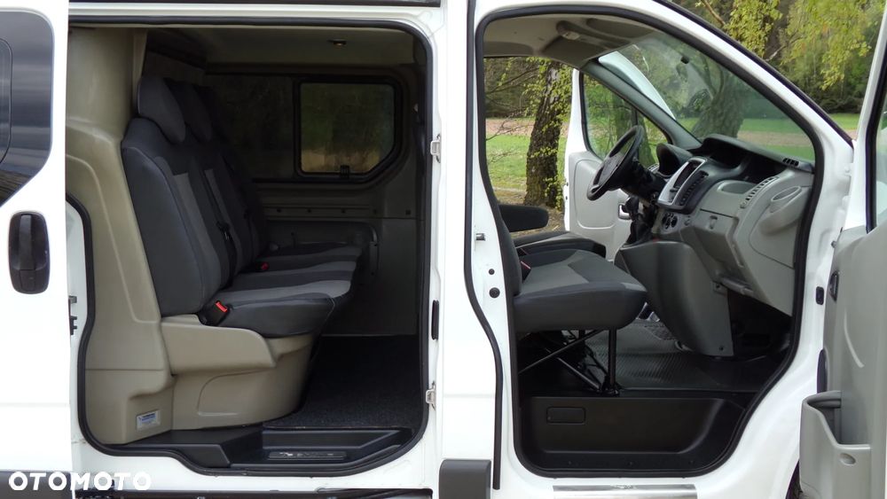 Renault TRAFIC 2.0 115KM * TECHLINE * LONG * BRYGADÓWKA 6 OSÓB * WZOROWY STAN ! - 18