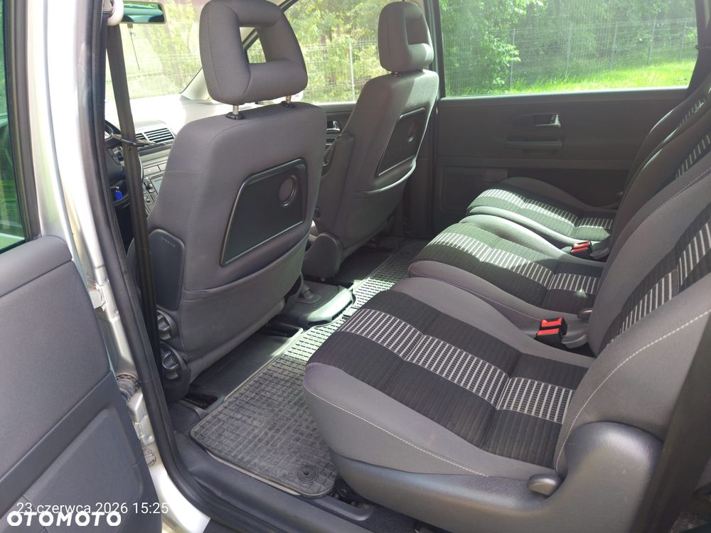 Volkswagen Sharan 2.0 TDI DPF United - 8