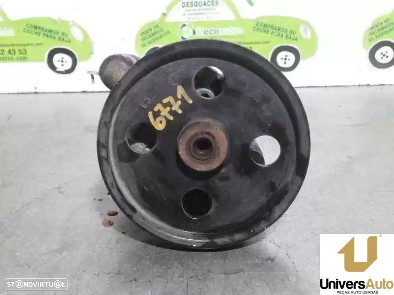 BOMBA SERVODIREÇÃO CHRYSLER VOYAGER IV 2004 -4743974AB - 1