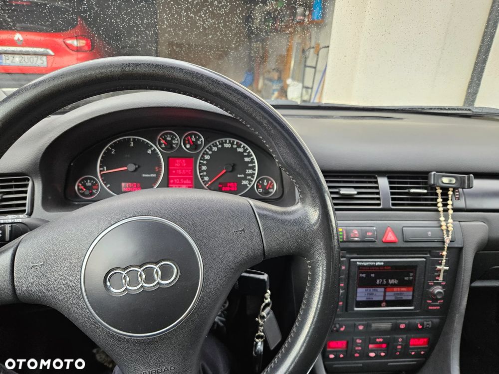 Audi A6 Allroad - 19