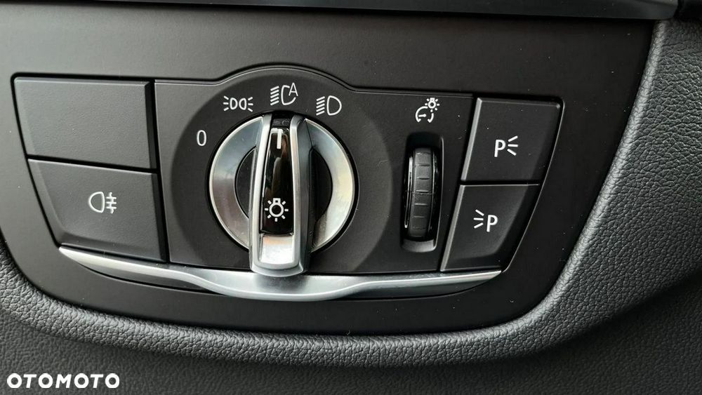 BMW X3 xDrive20d Business Edition - 24