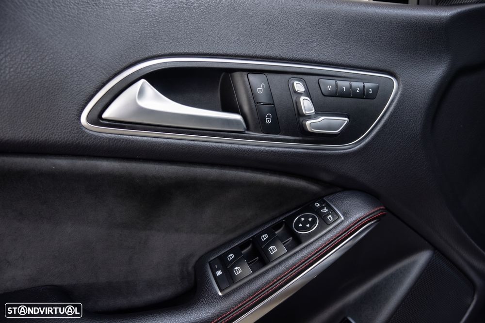 Mercedes-Benz CLA 220 d 7G-DCT AMG Line - 11