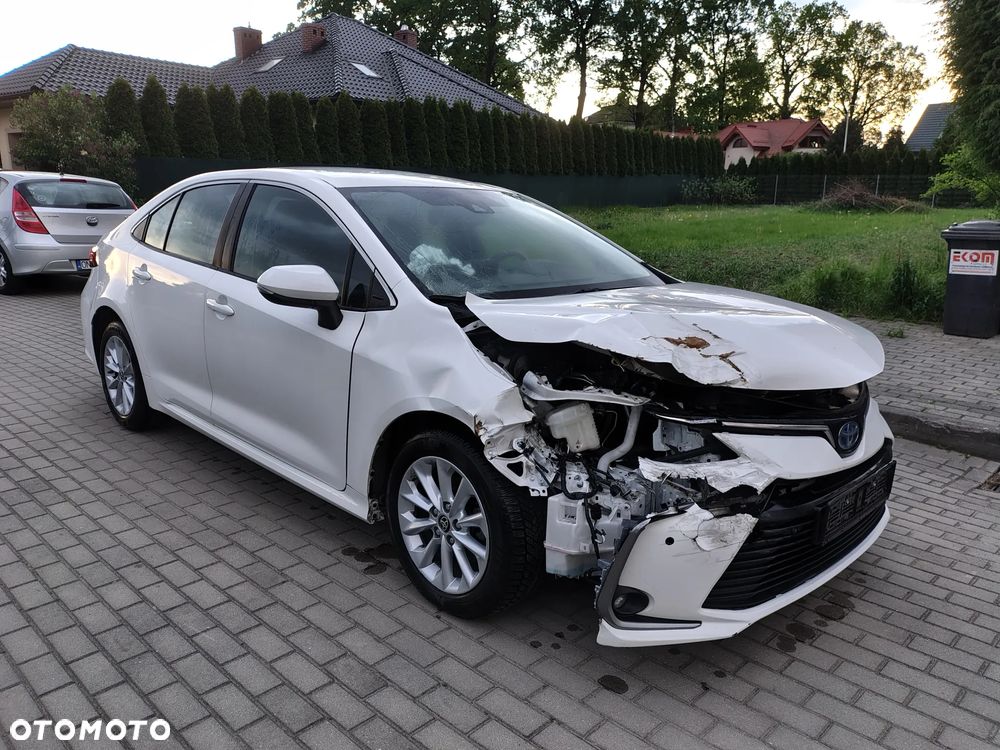 Toyota Corolla - 13