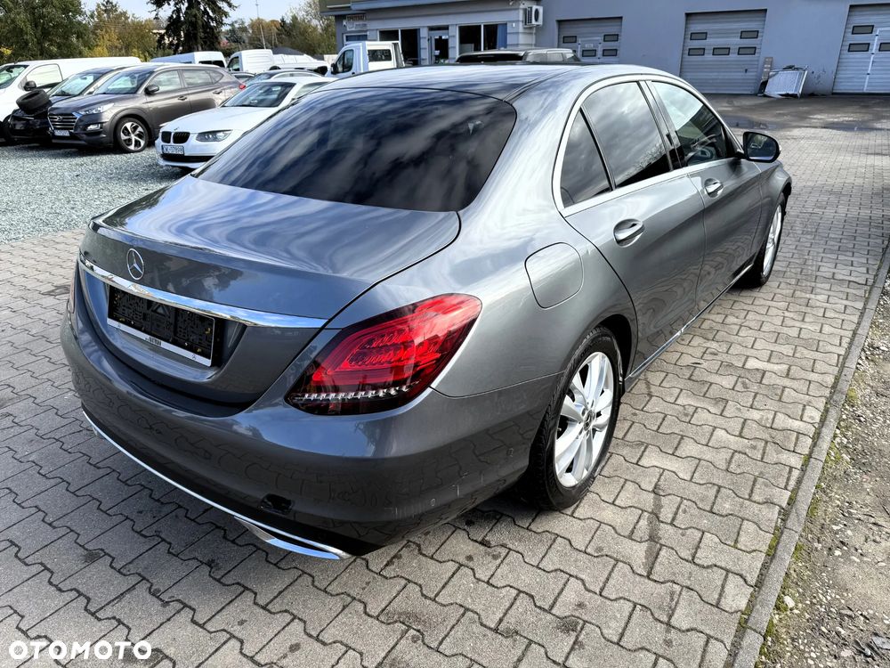 Mercedes-Benz Klasa C 220 d 9G-TRONIC - 3