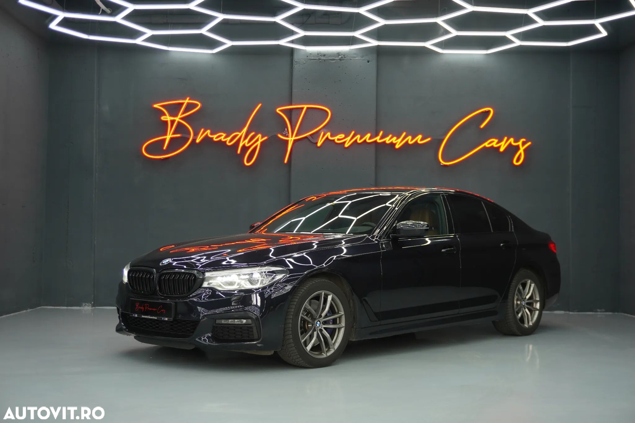 BMW Seria 5 530d xDrive AT - 1