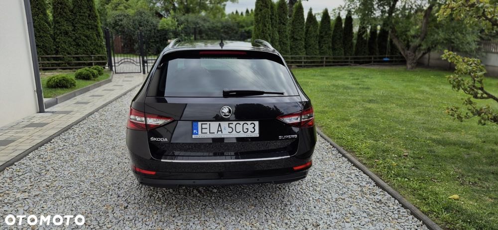 Skoda Superb 2.0 TDI DSG L&K - 7