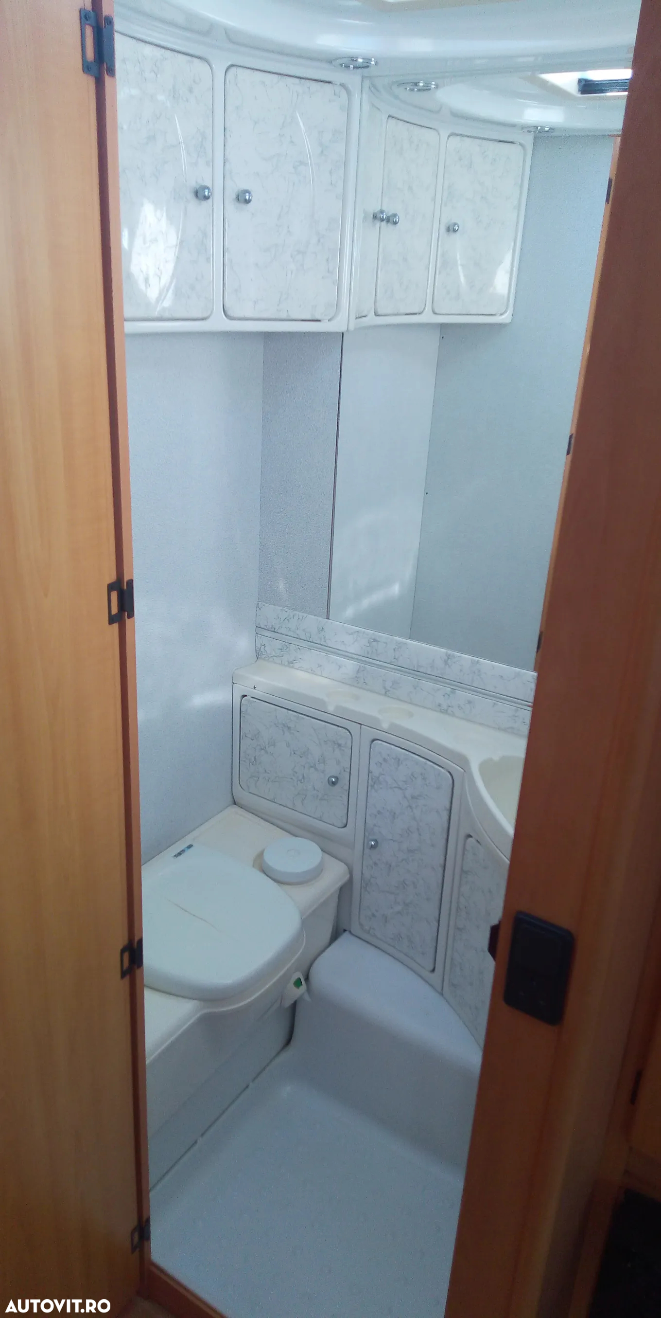 Alta LMC 495k (Lord Munsterland Caravans) - 19