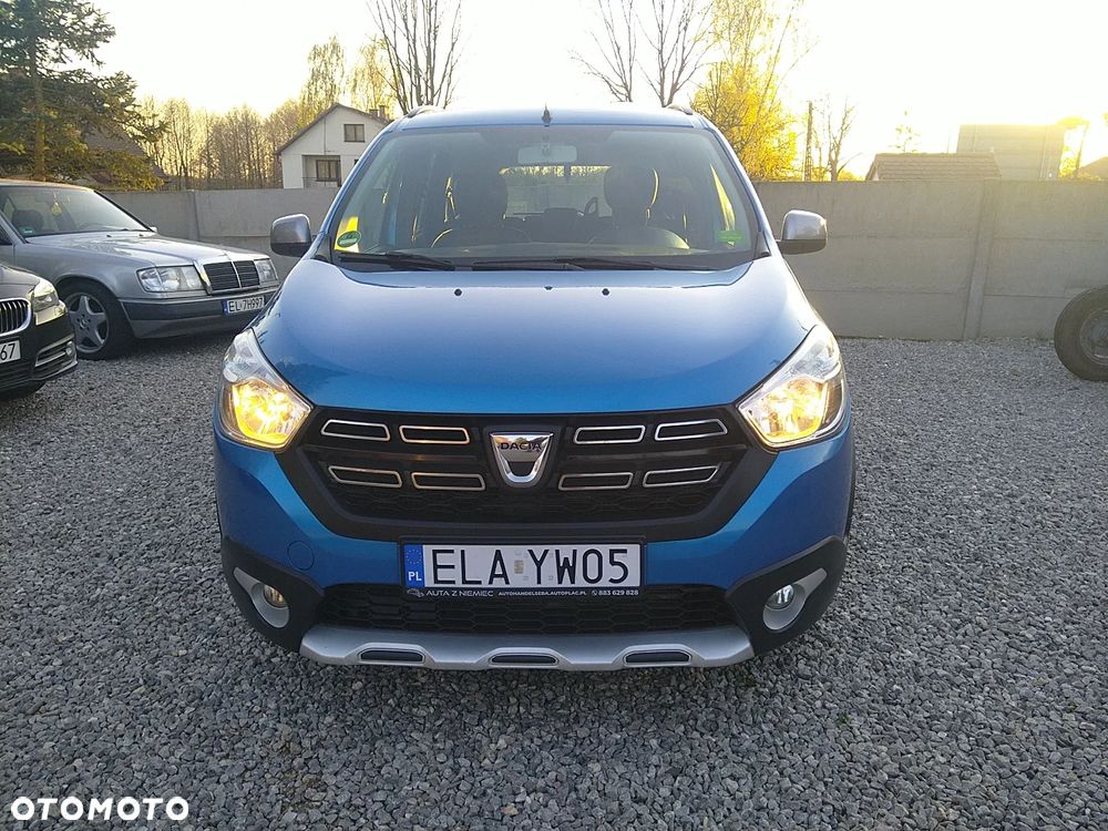 Dacia Lodgy TCe 115 Stepway - 21