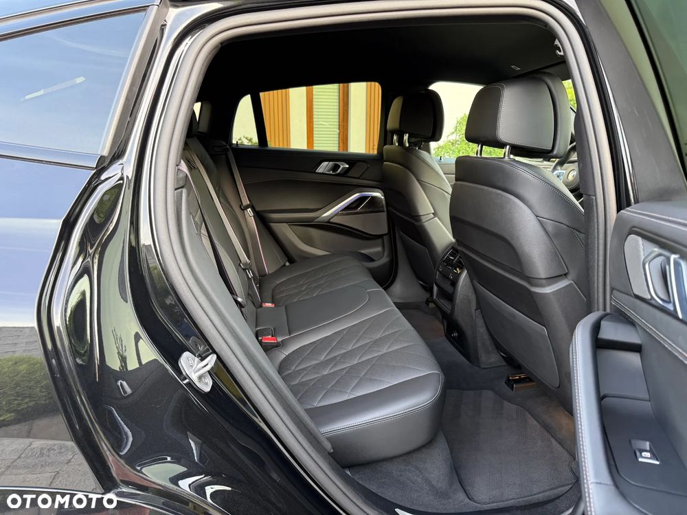 BMW X6 - 14
