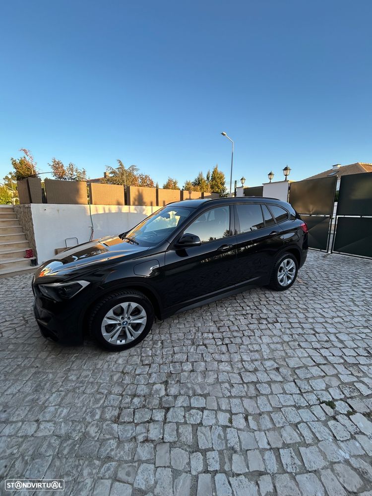 BMW X1 xDrive25e xLine - 21