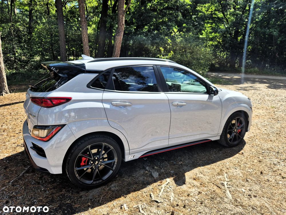 Hyundai Kona - 12
