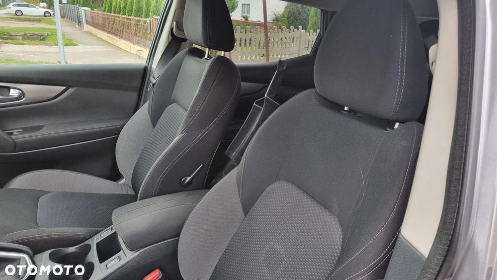 Nissan Qashqai 1.6 DCi Tekna - 18