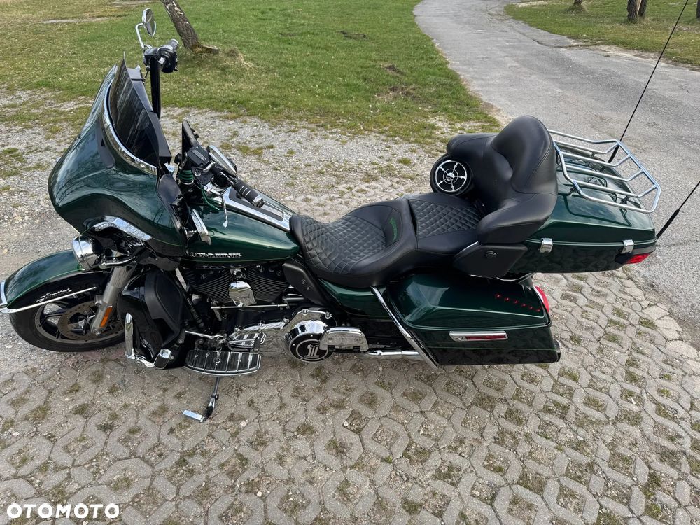 Harley-Davidson Touring Electra Glide - 2