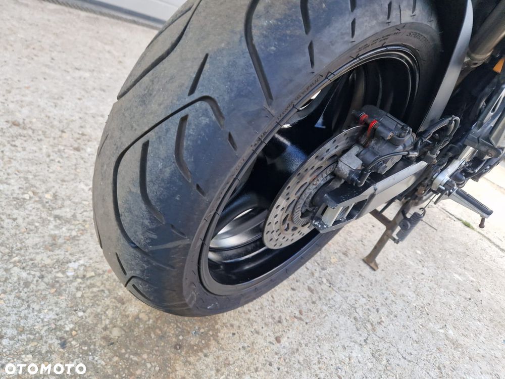 Yamaha FZ6 - 25
