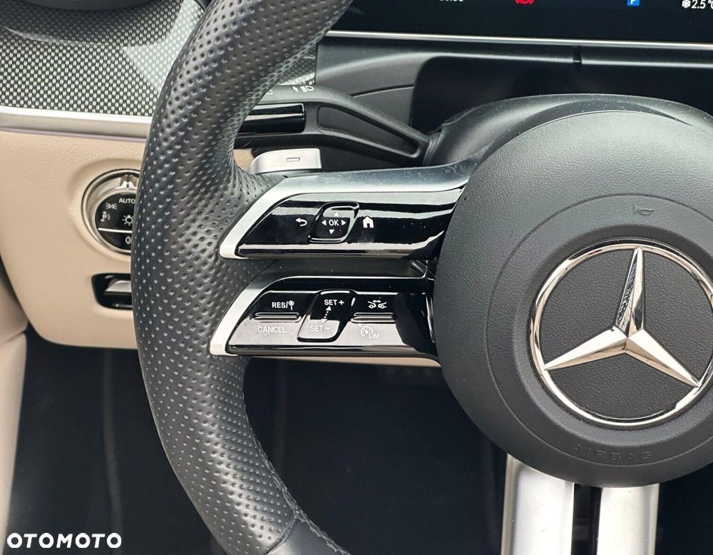 Mercedes-Benz CLE - 13