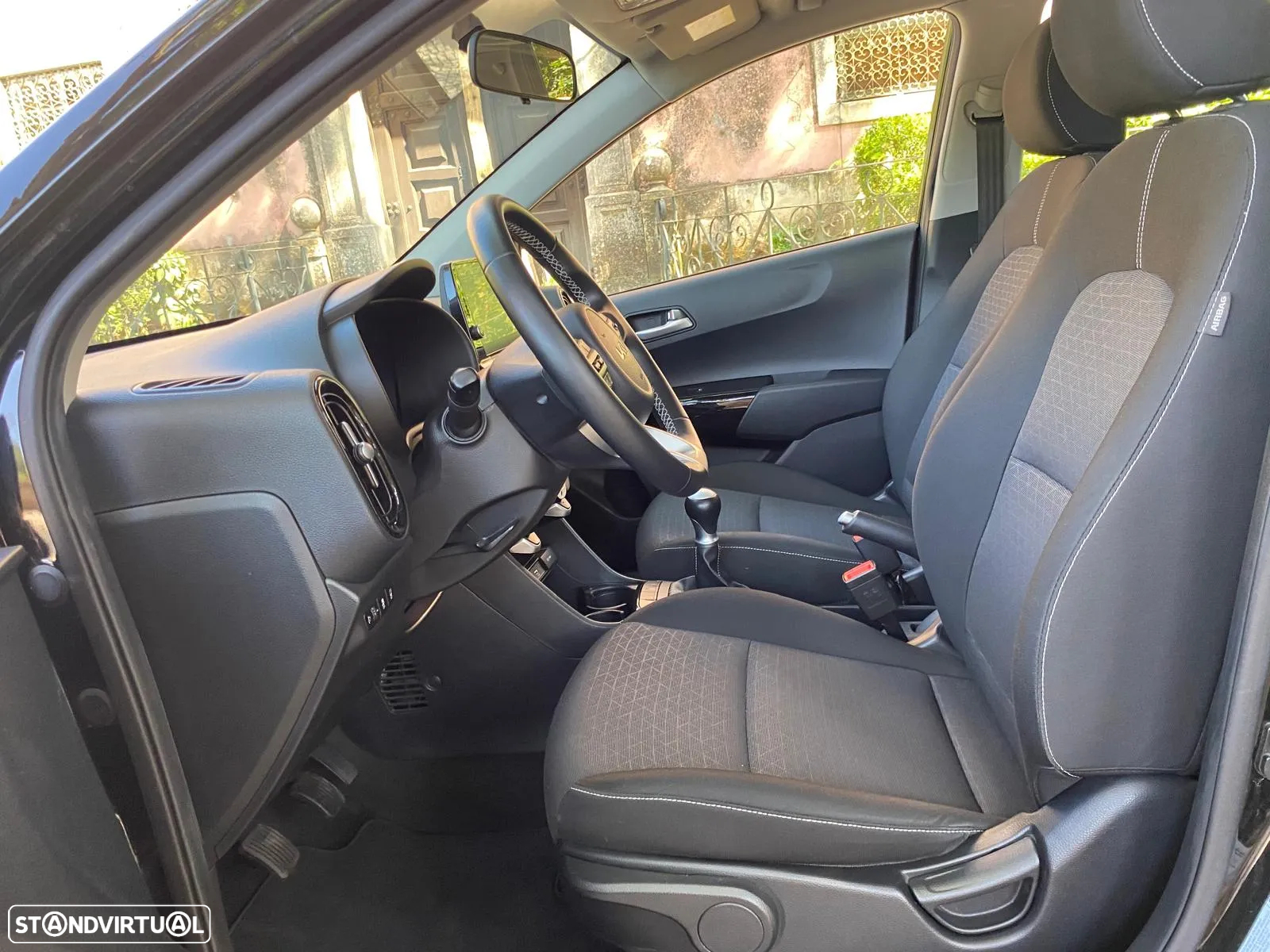 Kia Picanto 1.0 CVVT Urban - 9