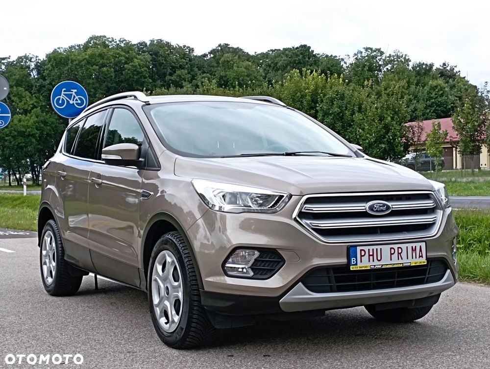 Ford Kuga - 10