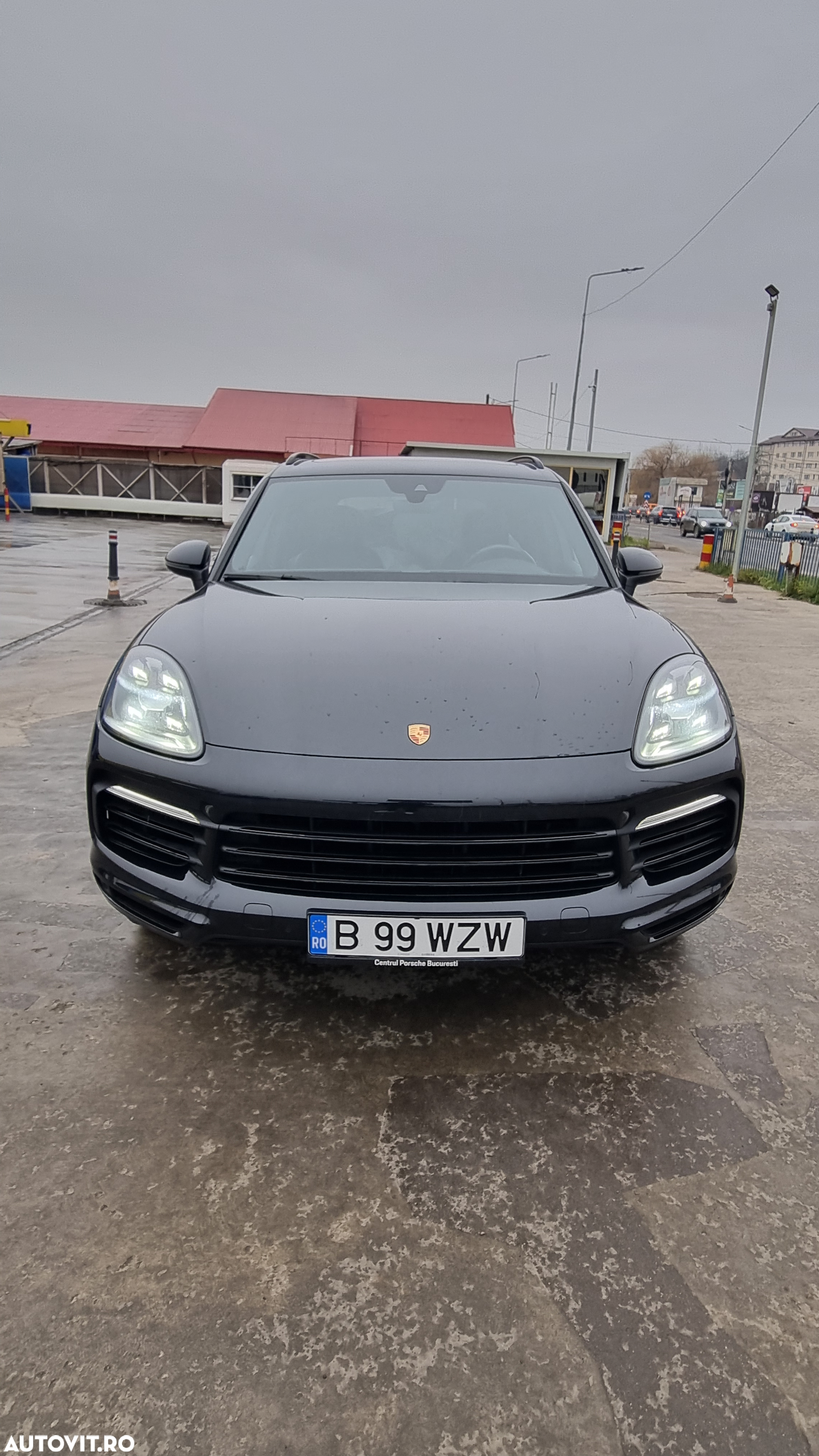 Porsche Cayenne Standard - 5