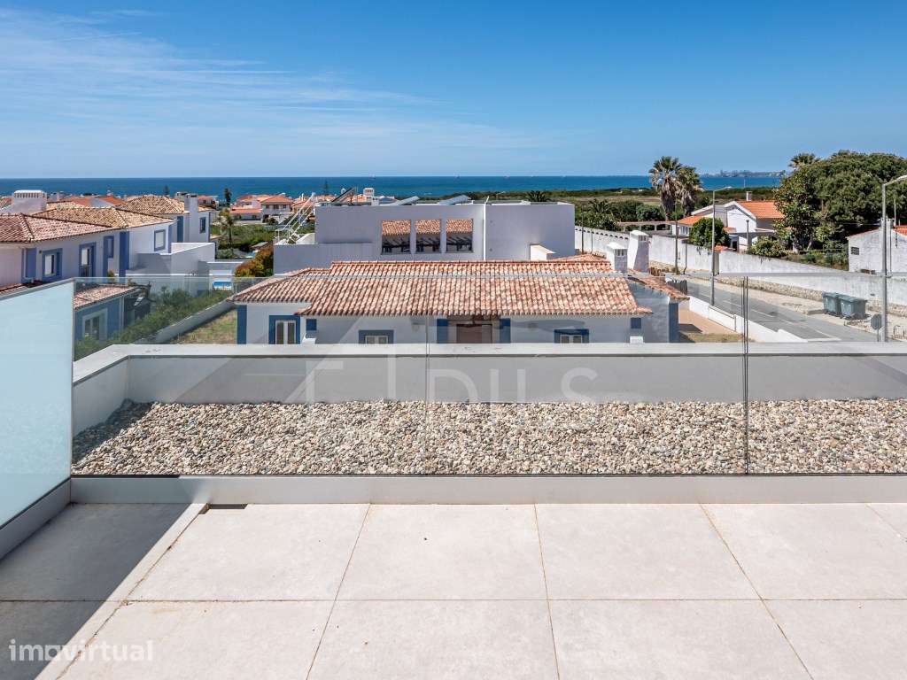Apartamento T2+1 em Porto Covo com terraço e piscina na cobertura - Grande imagem: 3/24