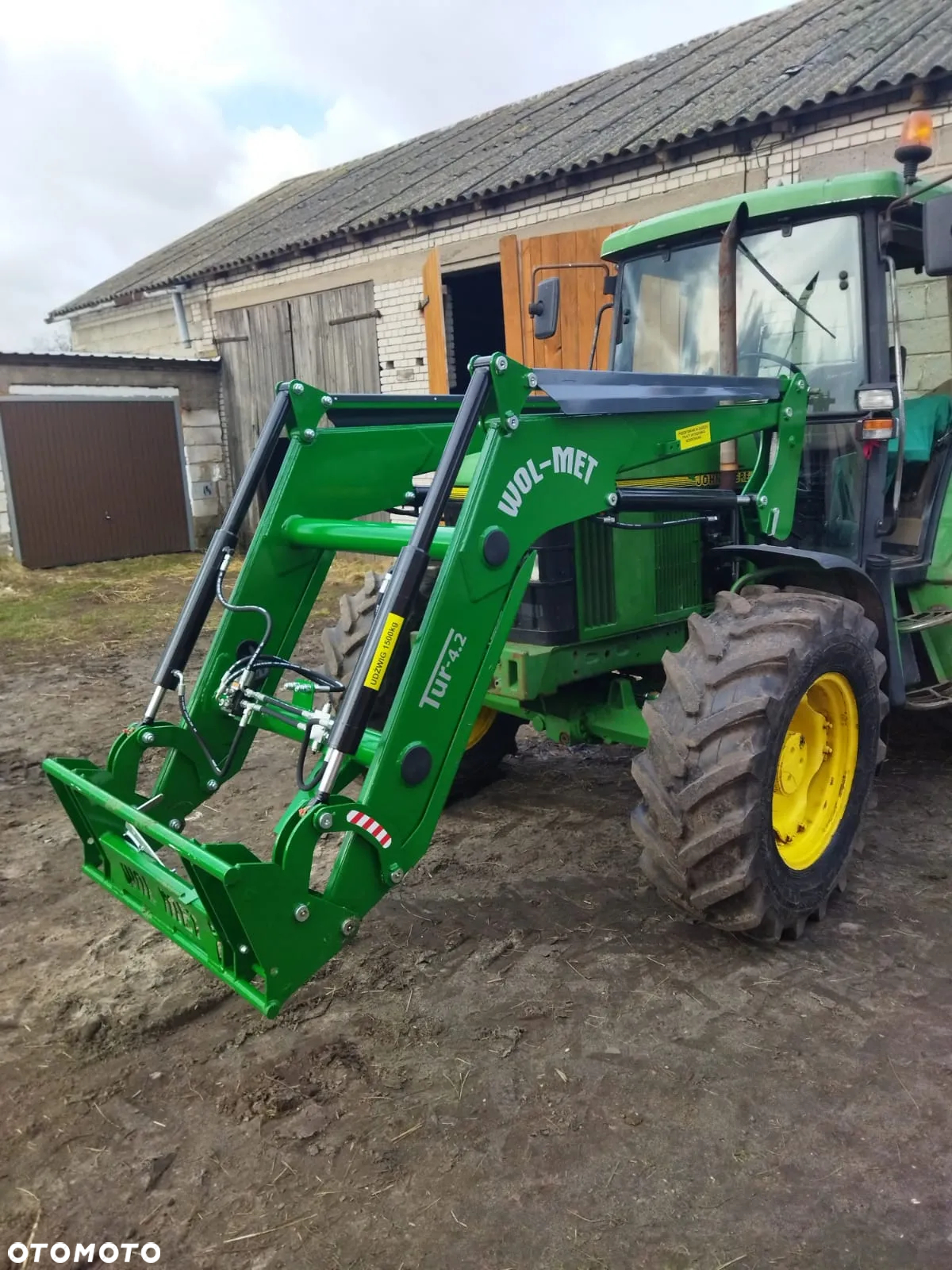Ładowacz czołowy TUR 4 1500kg WOL-MET; Inter-Tech; Agro-Max; Montaż - 4