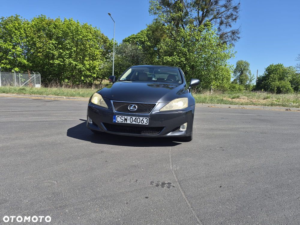 Lexus IS 220 D Prestige - 2