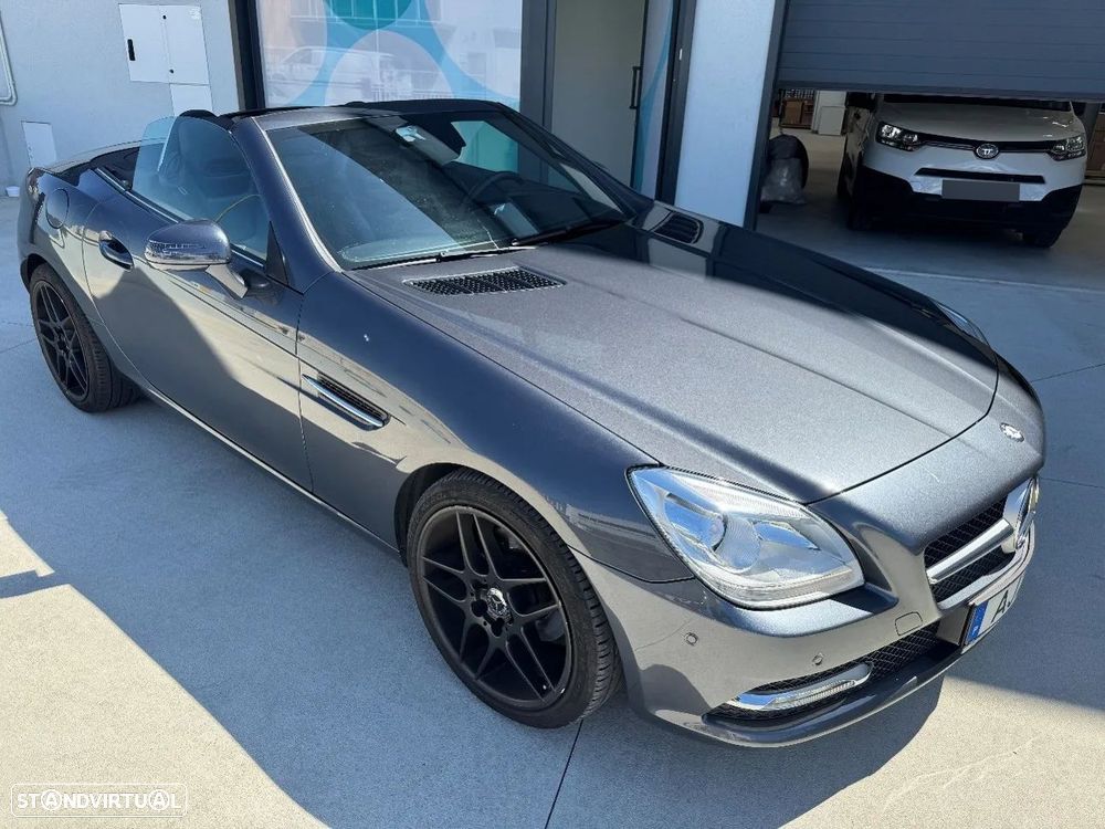 Mercedes-Benz SLK 200 (BlueEFFICIENCY) - 5