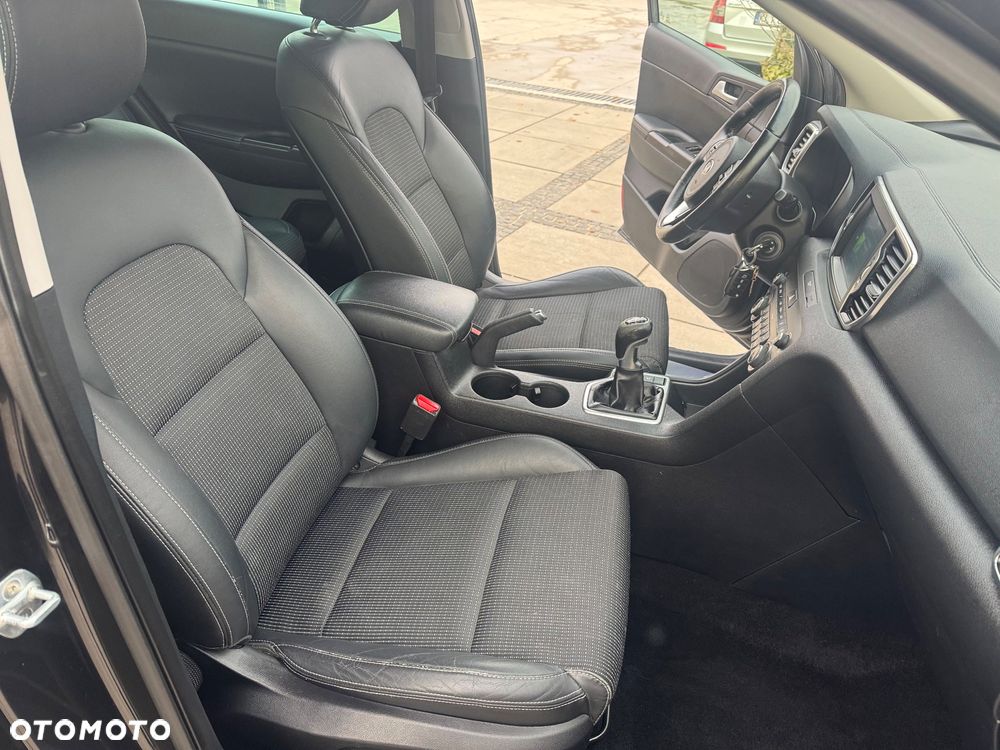 Kia Sportage 1.7 CRDI Business Line M 2WD - 24