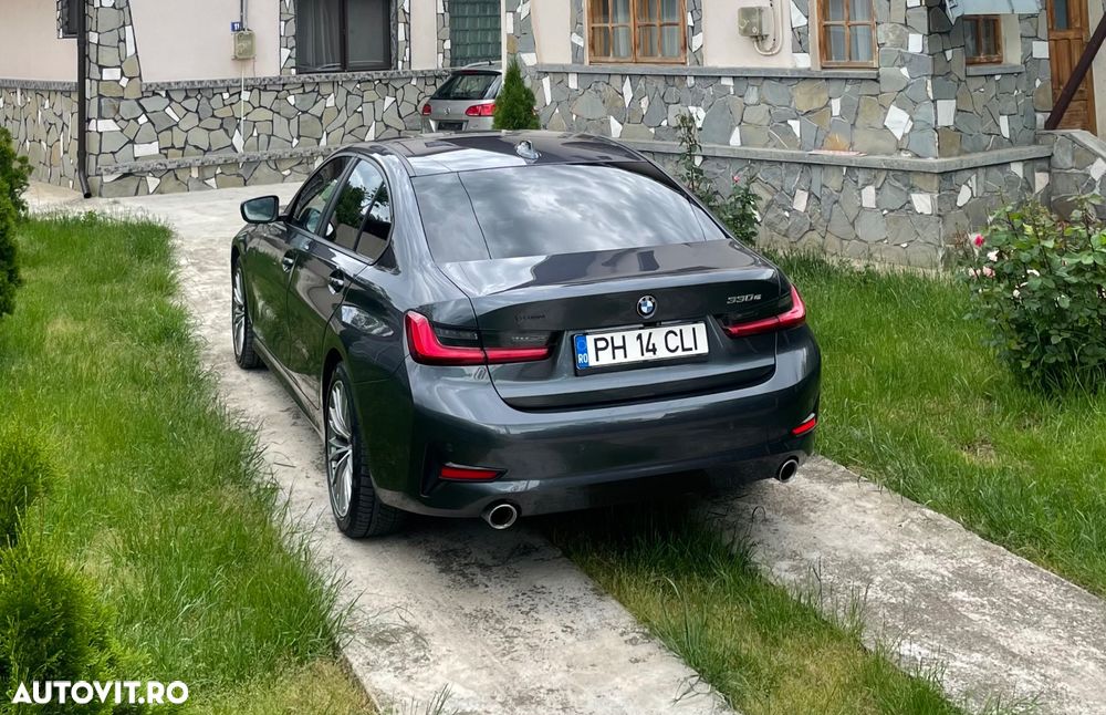BMW Seria 3 330e Aut. Luxury Line - 4