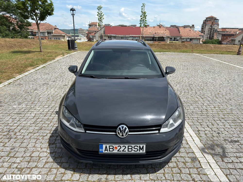 Volkswagen Golf 1.2 TSI BMT Comfortline - 12