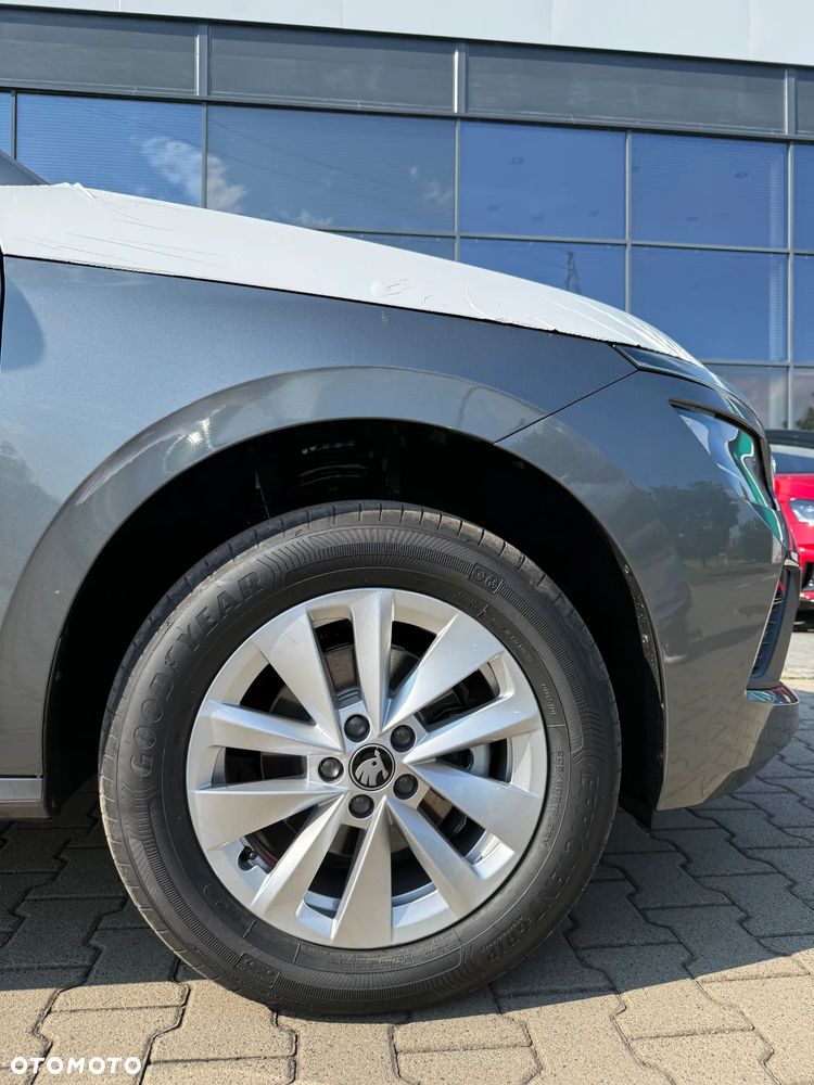 Skoda Kamiq 1.5 TSI Drive DSG - 5