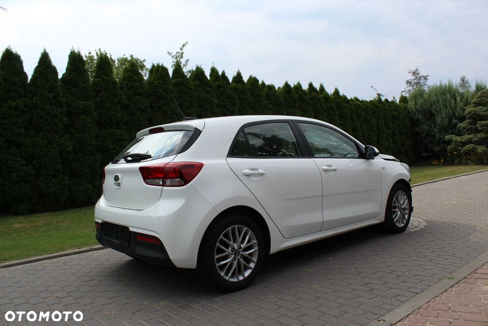 Kia Rio 1.2 Business Line - 2