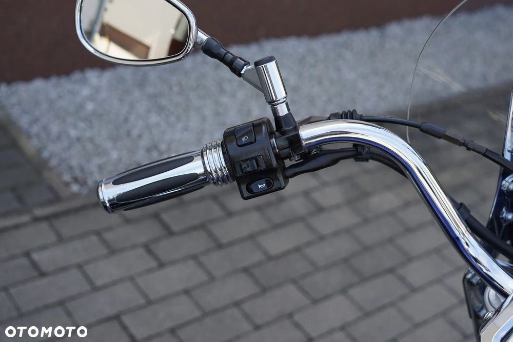 Yamaha XVS - 17
