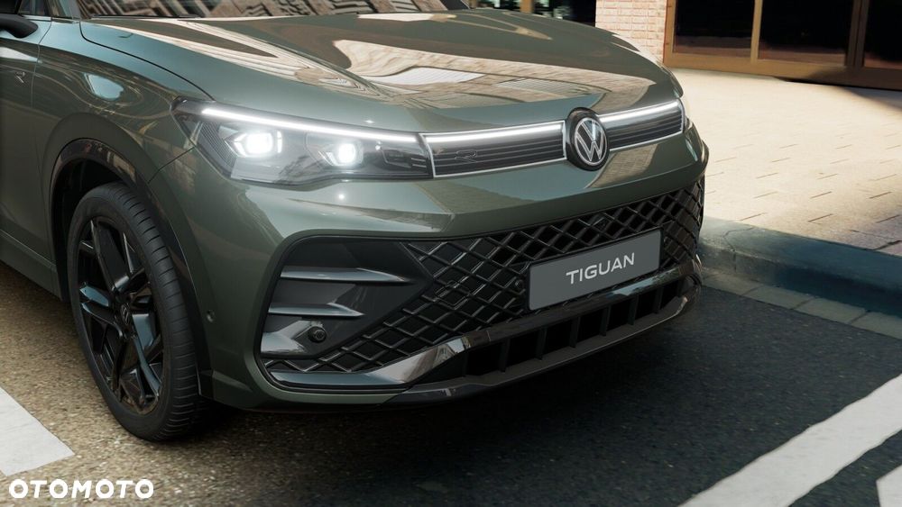 Volkswagen Tiguan - 11