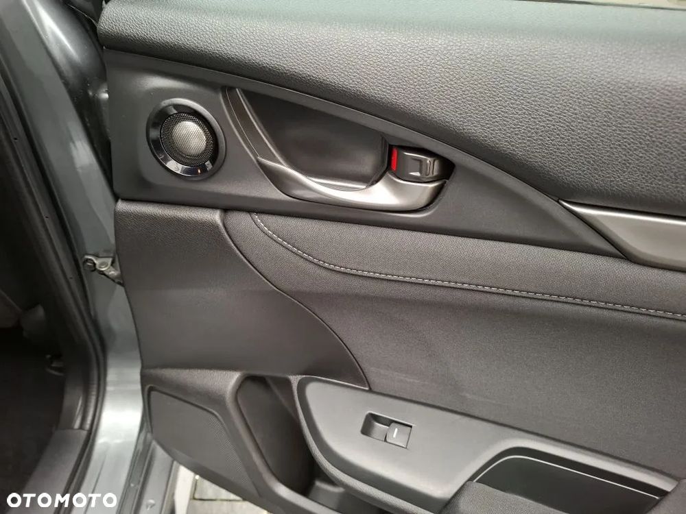 Honda Civic 1.5 T Sport Plus (Navi) - 24