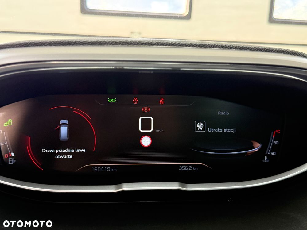 Peugeot 5008 BlueHDi 150 Allure - 26