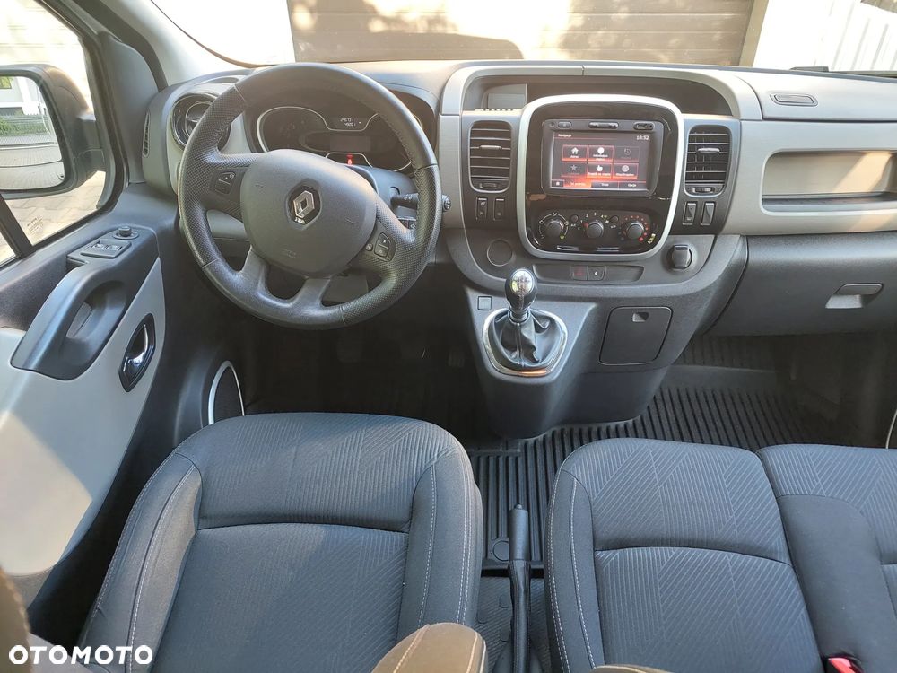Renault Trafic - 11