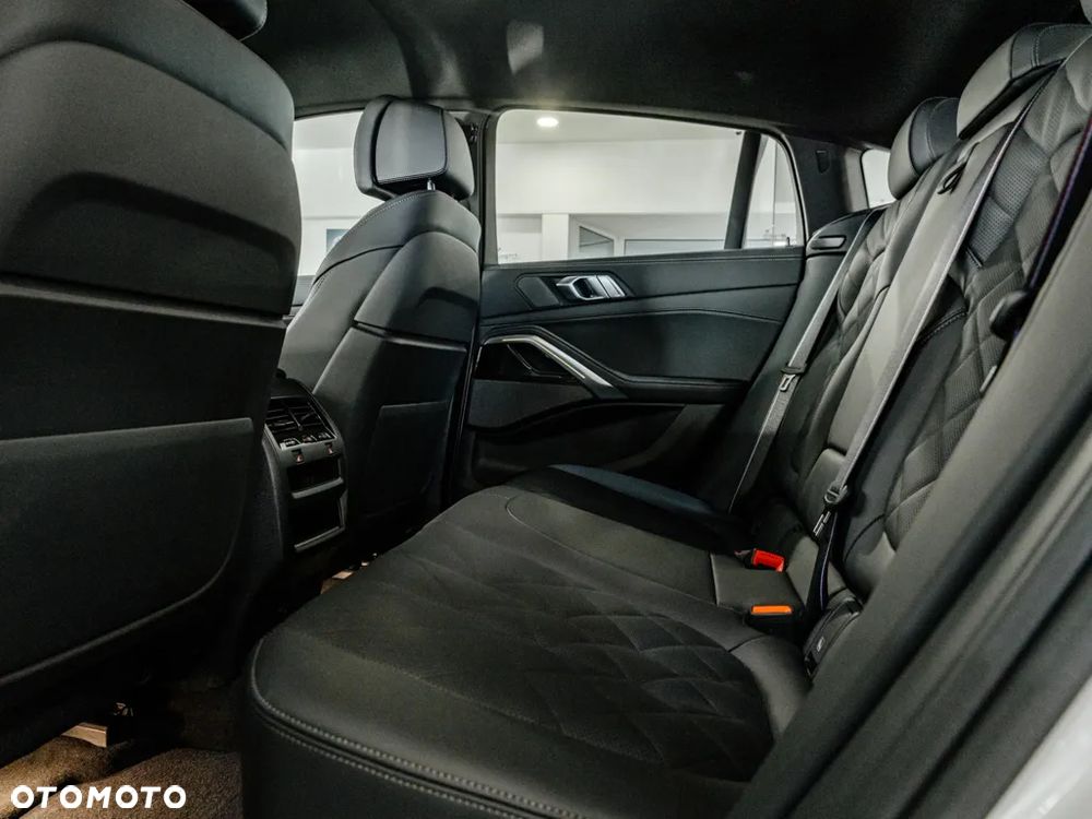 BMW X6 xDrive30d M Sport - 12