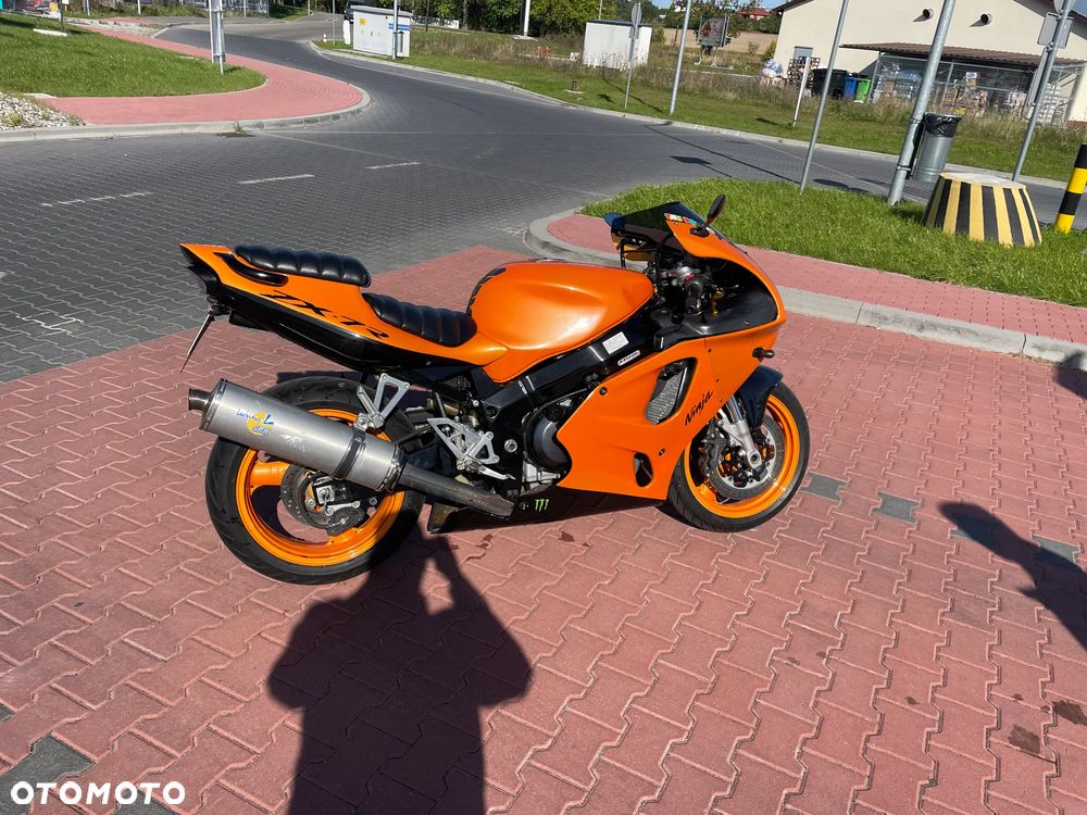 Kawasaki ZXR - 4