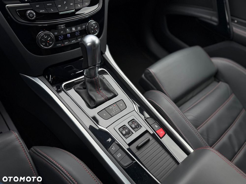 Peugeot 508 BlueHDi 180 EAT6 Stop&Start GT - 24