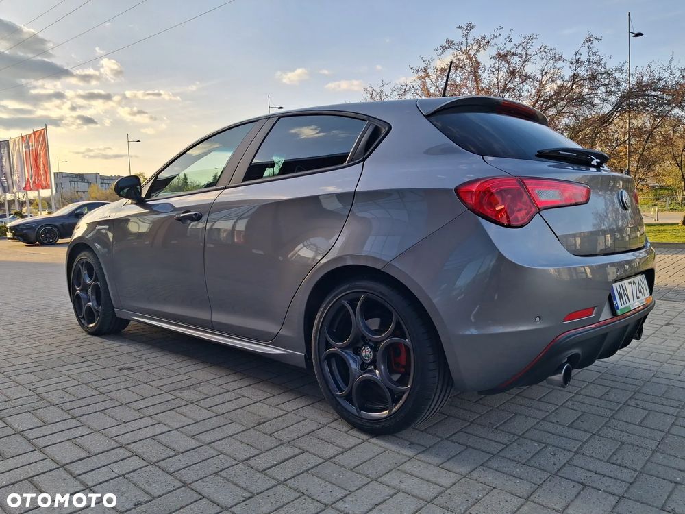 Alfa Romeo Giulietta 1750 TBi Veloce TCT - 11