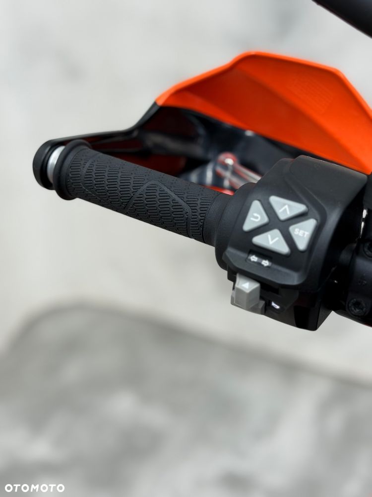 KTM Adventure 790 - 13