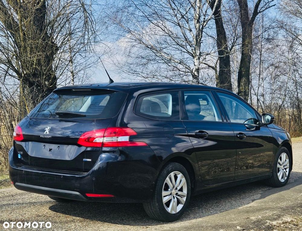 Peugeot 308 PureTech 130 EAT6 Stop & Start Active - 8