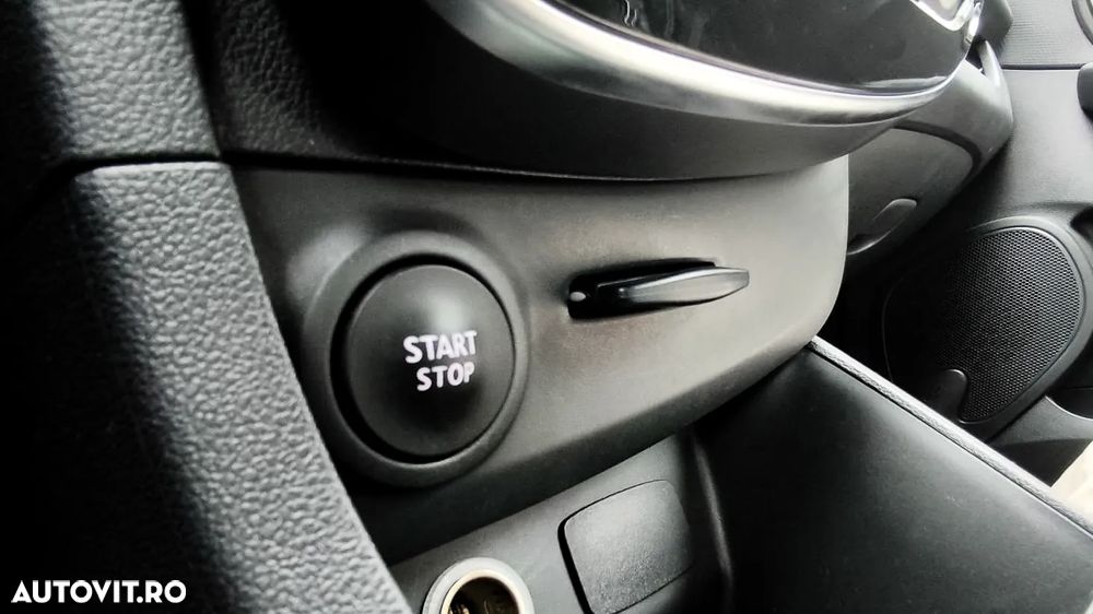 Renault Clio IV TCe Life Evo - 3