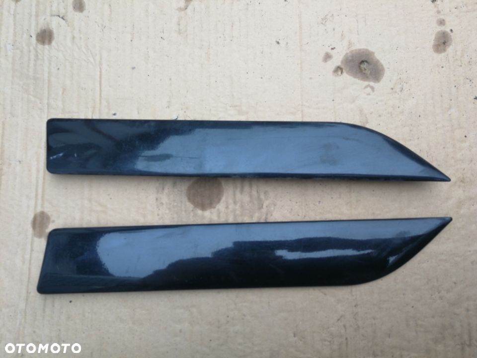 Focus MK1 3D listwa listwy błotnika - 1