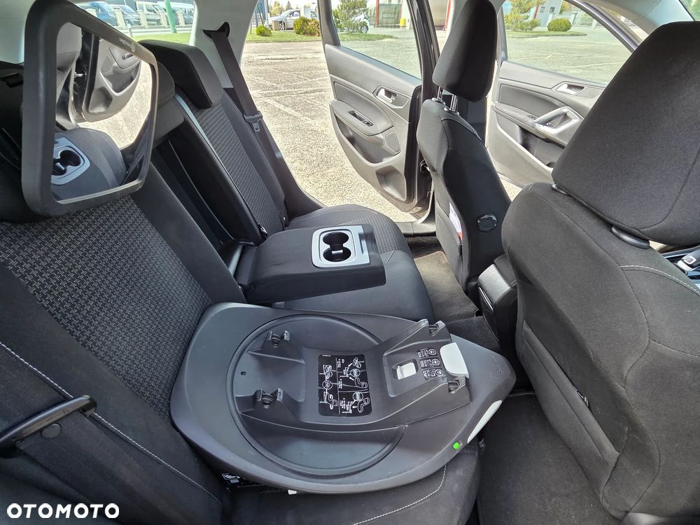 Peugeot 308 BlueHDi 130 EAT8 Stop & Start Allure - 23