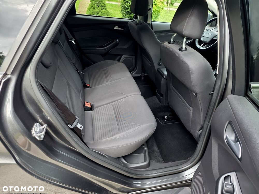 Ford Focus 1.5 EcoBoost Titanium ASS - 10