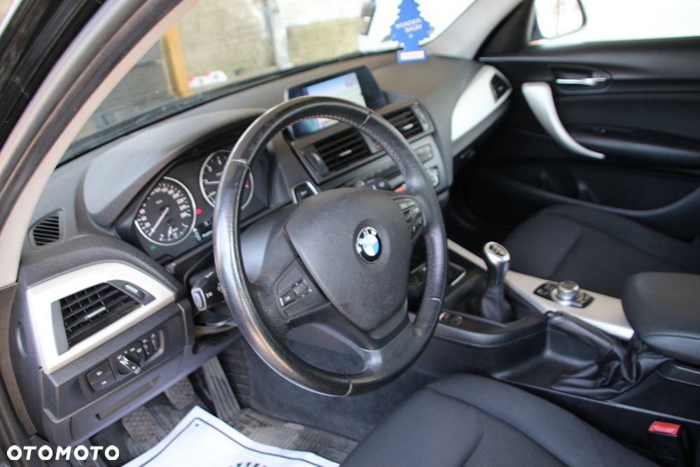 BMW Seria 1 116d EfficientDynamics Edition Urban Line - 11
