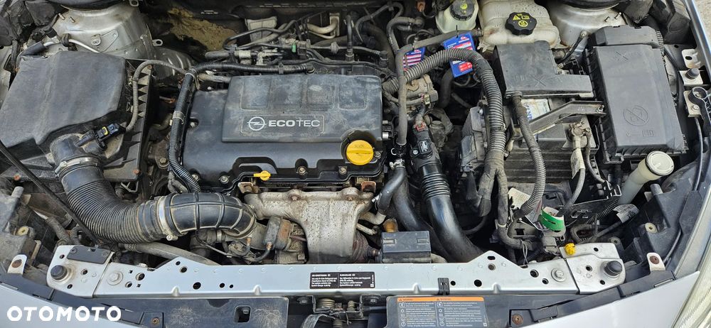 Opel Astra 1.4 T Cosmo - 11