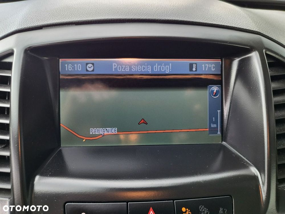 Opel Insignia - 31